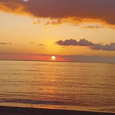 Vista Incantevole Roccalumera, Sicilia