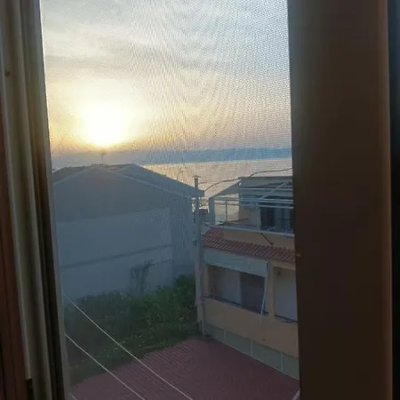 Vista Incantevole Roccalumera, Sicilia Apartamento *
